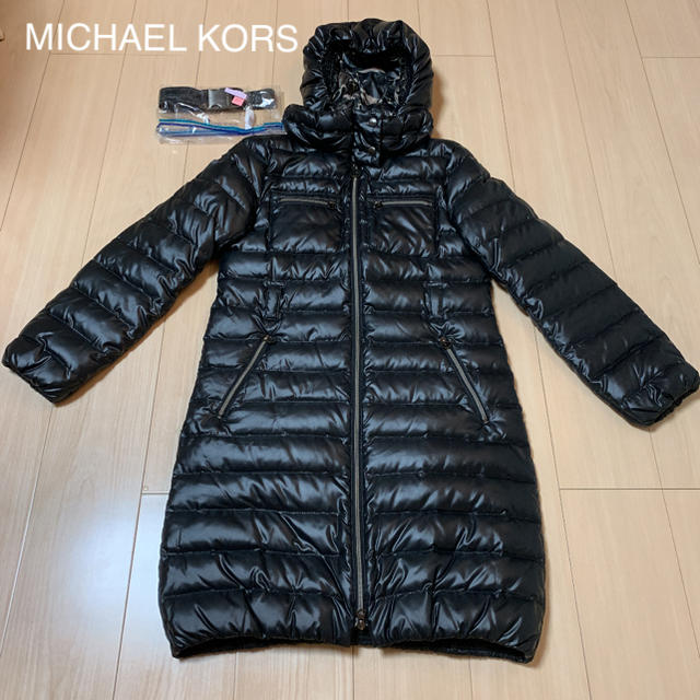 Michael Kors(マイケルコース)のMICHAEL KORS  ⭐️ダウンコート 美品　お値引きしました レディースのジャケット/アウター(ロングコート)の商品写真