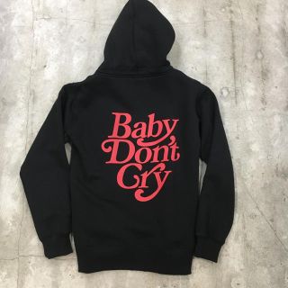 送料無料 新品未使用Baby Don't Cryパーカー ブラック/レッド　L(パーカー)