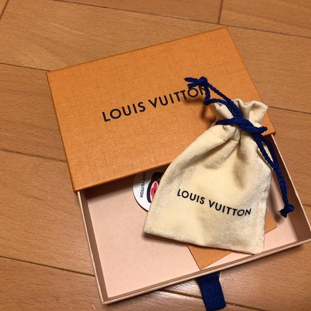 LOUIS VUITTON - ルイ・ヴィトン ネックレス BTSジミン着用の通販 by V's shop｜ルイヴィトンならラクマ