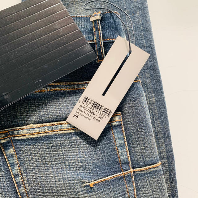 未使用品 Dior Homme ヴィンテージデニム 28 スピードスケート dior homme 30 ウォッシュデニム ストレッチ入 美品 デニム/ジーンズ