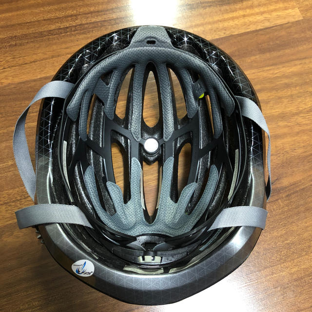 BELL(ベル)のヘルメット サイクリング スポーツ/アウトドアの自転車(ウエア)の商品写真