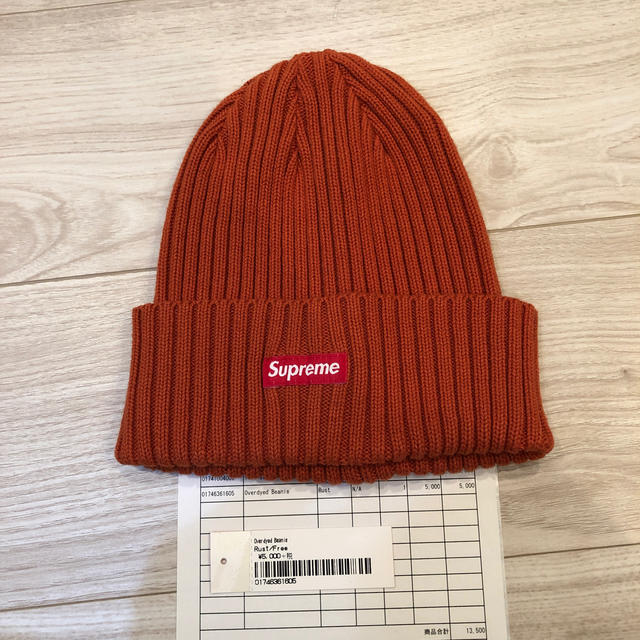 Supreme(シュプリーム)のsupreme over dyed beanie ビーニー　ニットキャップ メンズの帽子(ニット帽/ビーニー)の商品写真