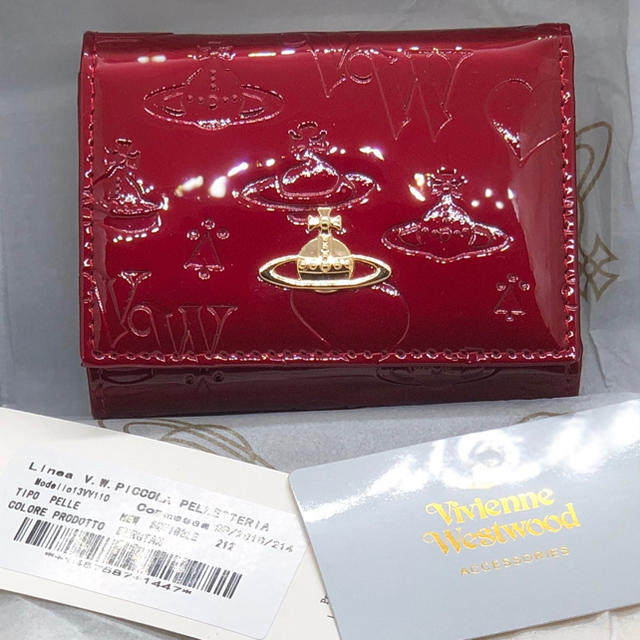 Vivienne Westwood - ヴィヴィアンウエストウッド　エナメル　三つ折り　財布　レッド　新品未使用の通販 by ぷーちゃん's shop