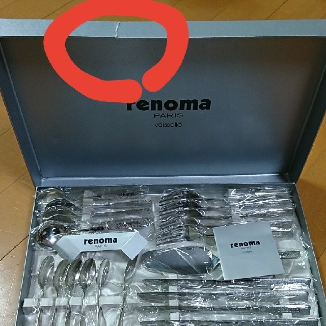 RENOMA(レノマ)の【新品】renoma レノマテーブルセット 22pcs インテリア/住まい/日用品のキッチン/食器(カトラリー/箸)の商品写真