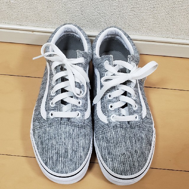 VANS(ヴァンズ)の⚠️.ai.様専用💡☆VANS OLD SCHOOLスニーカー☆ レディースの靴/シューズ(スニーカー)の商品写真