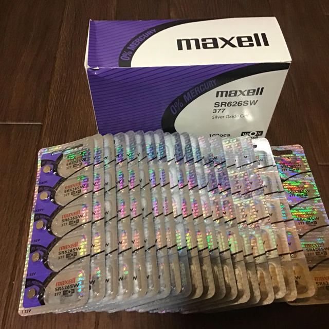 maxell(マクセル)のmaxell SR626SW 100個セット　クリックポスト　送料無料 メンズの時計(その他)の商品写真