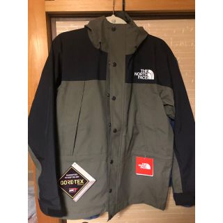 ザノースフェイス(THE NORTH FACE)のthe north face マウンテンライトジャケット　ニュートープ　Mサイズ(マウンテンパーカー)