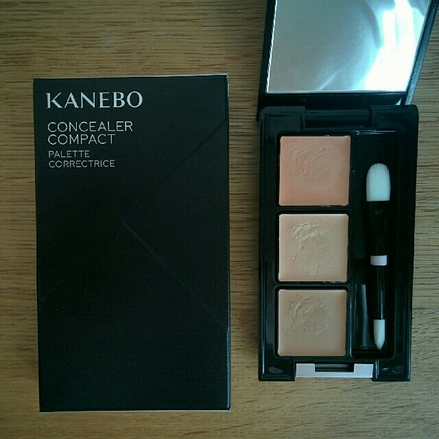 Kanebo(カネボウ)のKANEBO コンシーラーコンパクト01 コスメ/美容のベースメイク/化粧品(コンシーラー)の商品写真