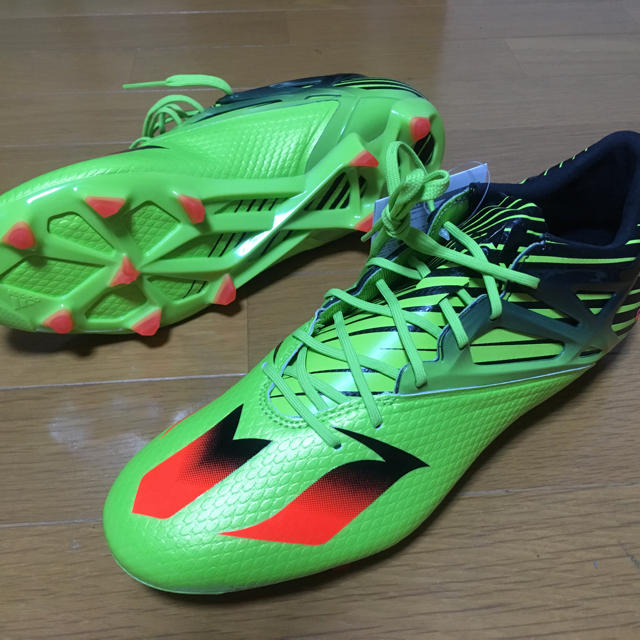 adidas(アディダス)のadidas メッシ 15.1 27.0cm アディダス スポーツ/アウトドアのサッカー/フットサル(シューズ)の商品写真