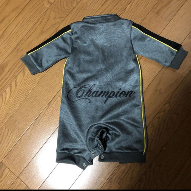 Champion(チャンピオン)のChampion ロンパース　3点セット キッズ/ベビー/マタニティのベビー服(~85cm)(ロンパース)の商品写真