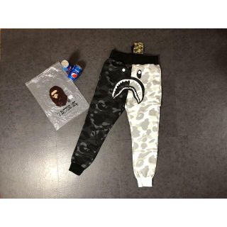 アベイシングエイプ(A BATHING APE)のA BATHING APE カジュアルパンツ(スラックス)