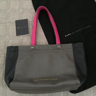 マークバイマークジェイコブス(MARC BY MARC JACOBS)のマークバイマークジェイコブストートバッグ(トートバッグ)