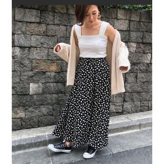 ザラ(ZARA)のダルメシアン柄 サイドドレープスカート(ロングスカート)