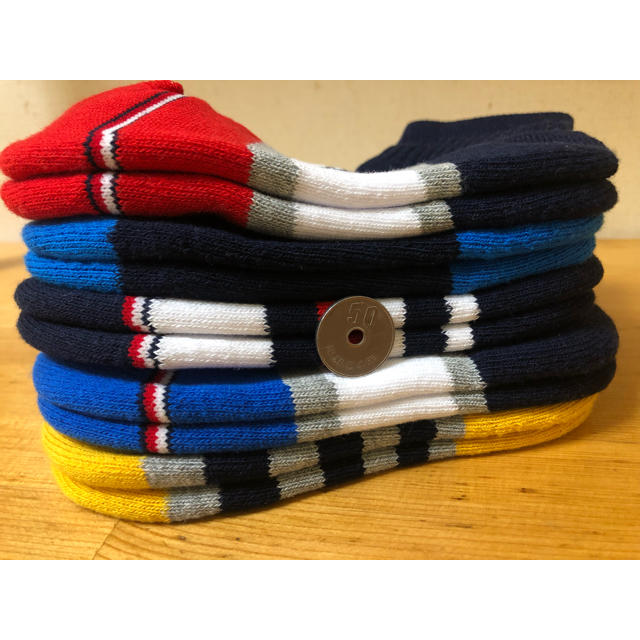 TOMMY HILFIGER(トミーヒルフィガー)のトミーヒルフィガー TOMMY HILFIGER 子供ソックス靴下 5足セット2 キッズ/ベビー/マタニティのこども用ファッション小物(靴下/タイツ)の商品写真