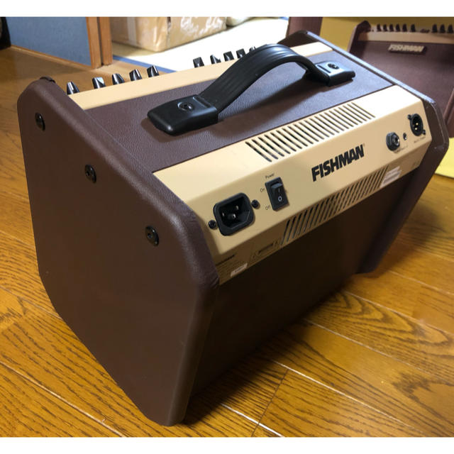 FISHMAN LOUDBOX MINI (アコギ用アンプ) 楽器のギター(ギターアンプ)の商品写真