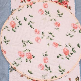 LAURA ASHLEY(ラグ)のフリマアイテム一覧 LAURA ASHLEY(ラグ)のフリマアイテム一覧