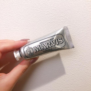 マービス(MARVIS)のMARVIS 歯磨き粉 25ml 新品(歯磨き粉)