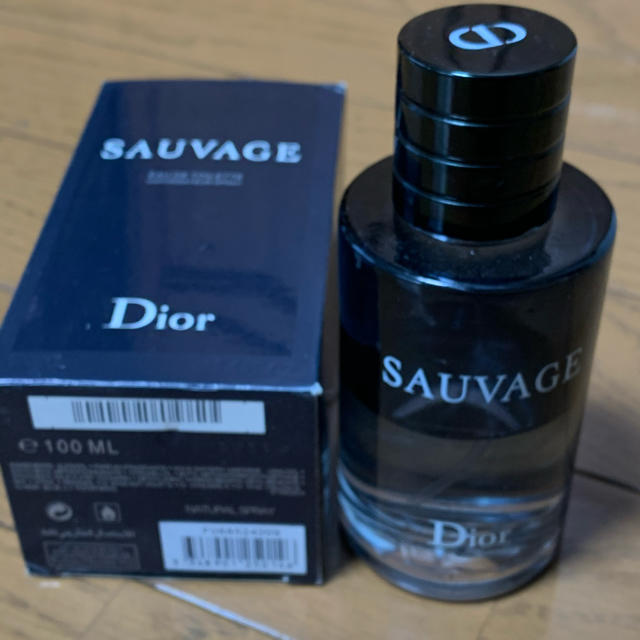 Dior(ディオール)のwillyさん専用Dior SAUVAGE１００ml&60mlセット コスメ/美容の香水(香水(男性用))の商品写真