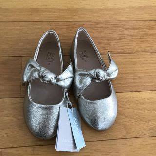 ザラキッズ(ZARA KIDS)の新品 ZARA ベビーシューズ 15.5cm ゴールド リボン(その他)