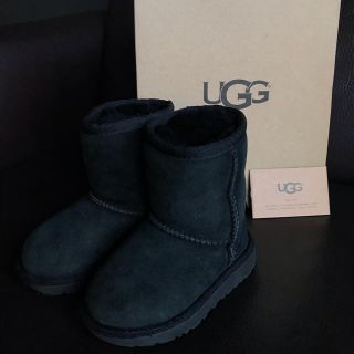 アグ(UGG)のUGG  ブーツ　13.5  kids(ブーツ)