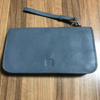 ロエベ(LOEWE)のロエベ　長財布(長財布)