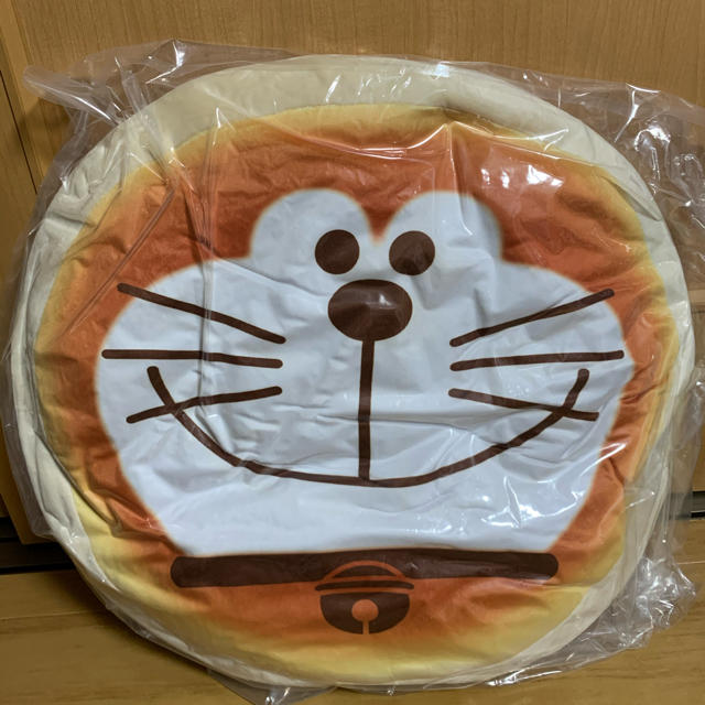 ドラえもん 焼きたてパンケーキクッションの通販 By ゆめ S Shop ラクマ