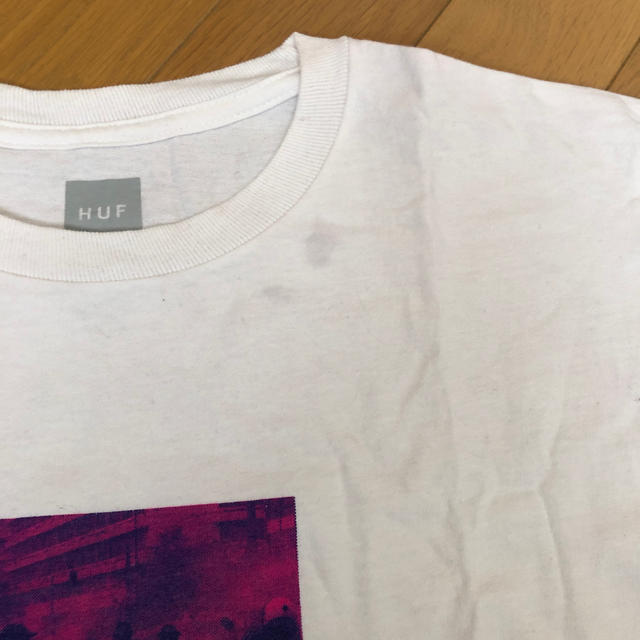 HUF(ハフ)のHUF Tシャツ　難あり メンズのトップス(Tシャツ/カットソー(半袖/袖なし))の商品写真