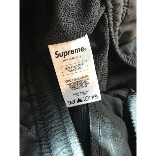 Supreme(シュプリーム)のSupreme シュプリーム 海パン スイムパンツ ショートパンツ ブラック メンズの水着/浴衣(水着)の商品写真