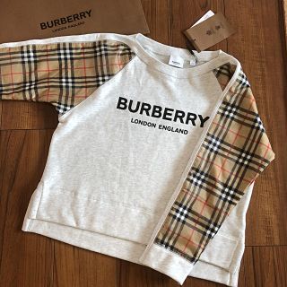 バーバリー(BURBERRY)の【ご専用】バーバリー 新品トレーナー S(トレーナー/スウェット)