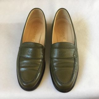 シャネル スエード ローファー/革靴(レディース)の通販 43点 | CHANEL