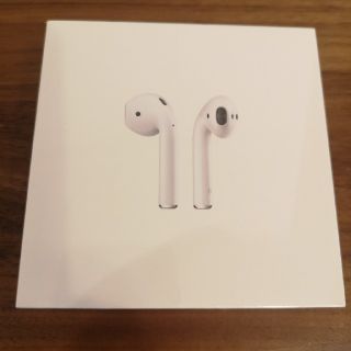 アップル(Apple)のAirPods 第二世代　MV7N2J/A 新品未開封[訳あり](ヘッドフォン/イヤフォン)