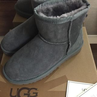 アグ(UGG)の新品UGGムートンブーツ ミニ グレー (ブーツ)