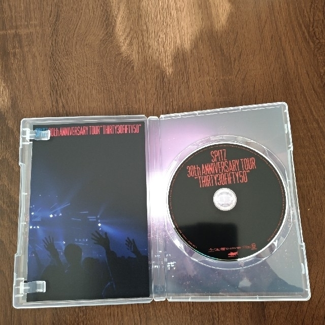 スピッツ30th  ANNIVERSARY TOUR 30/50 DVD通常盤 エンタメ/ホビーのDVD/ブルーレイ(ミュージック)の商品写真