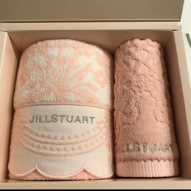 JILLSTUART(ジルスチュアート)の最終値下げ♪ ジルスチュアート　タオル　ギフト　JILL レディースのファッション小物(ハンカチ)の商品写真