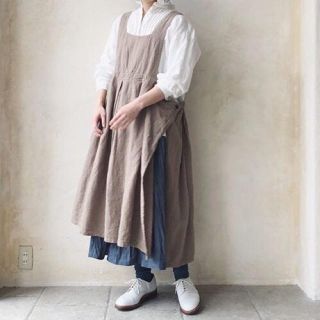 ネストローブ(nest Robe)のネストローブ ラミーリネン2wayエプロンドレス カタログ掲載品(ロングワンピース/マキシワンピース)