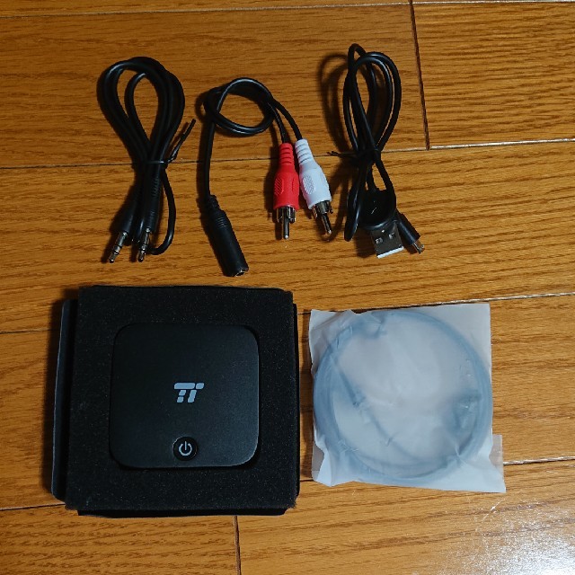 
TaoTronics Bluetooth トランスミッター TT-BA09 スマホ/家電/カメラのオーディオ機器(ヘッドフォン/イヤフォン)の商品写真