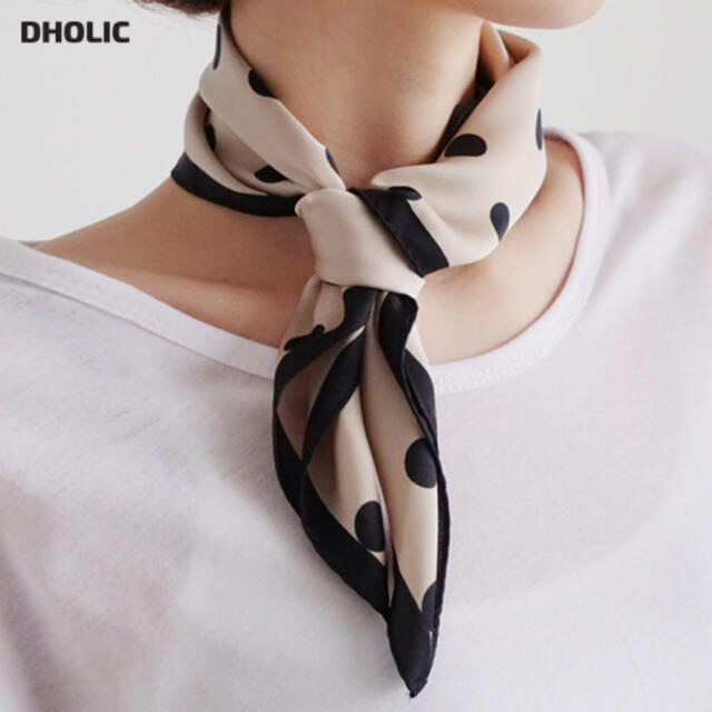 dholic(ディーホリック)の新品未使用　DHOLIC スカーフ  レディースのファッション小物(バンダナ/スカーフ)の商品写真