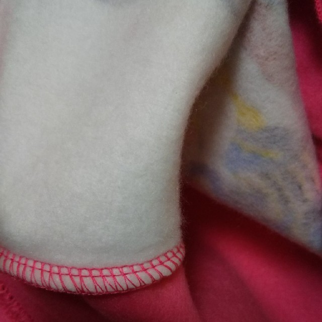BANDAI(バンダイ)の新品タグ付きひみつ戦士ファントミラージュ 裏起毛 光るパジャマ 110 キッズ/ベビー/マタニティのキッズ服女の子用(90cm~)(パジャマ)の商品写真