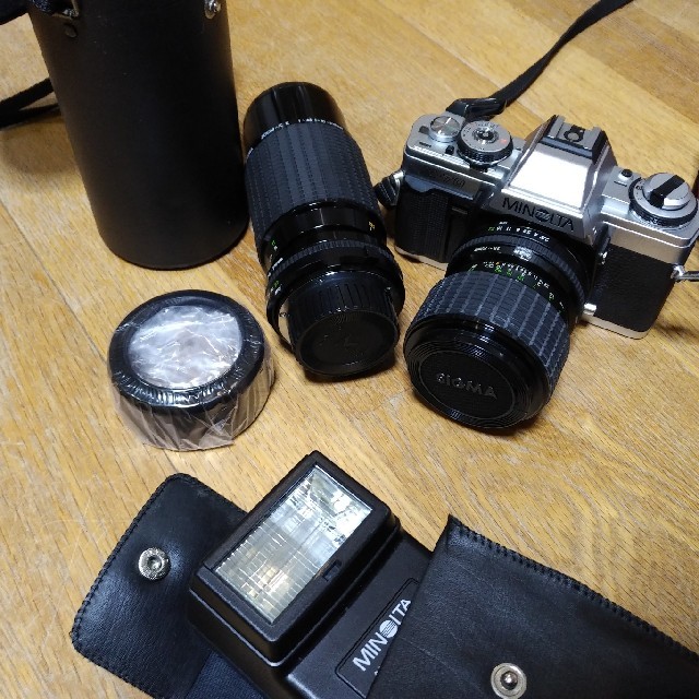 x-70MINOLTA X-70