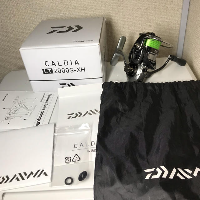 大幅値下げ！ダイワ（DAIWA） 18カルディアLT 2000S-XH 【美品】フィッシング