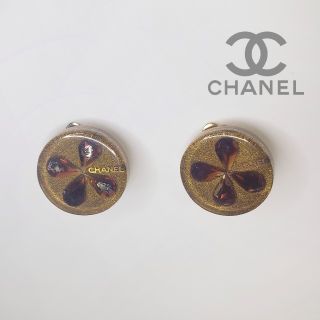 シャネル(CHANEL)のシャネル　クローバー　イヤリング(イヤリング)