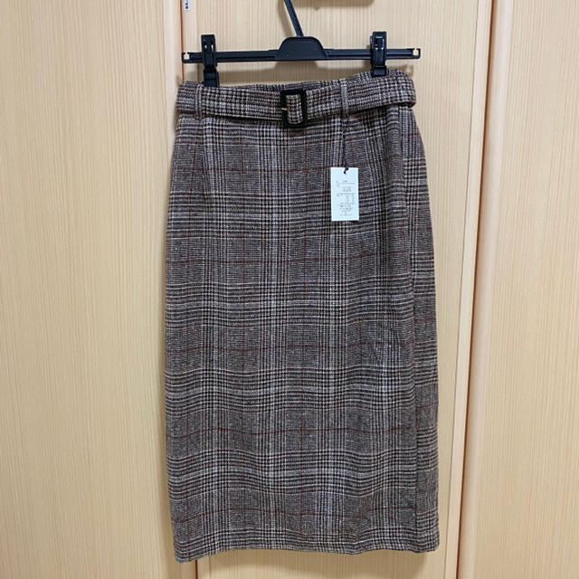 GRL(グレイル)のGRL ベルト付ツイードグレンチェックタイトスカート　Mサイズ レディースのスカート(ひざ丈スカート)の商品写真