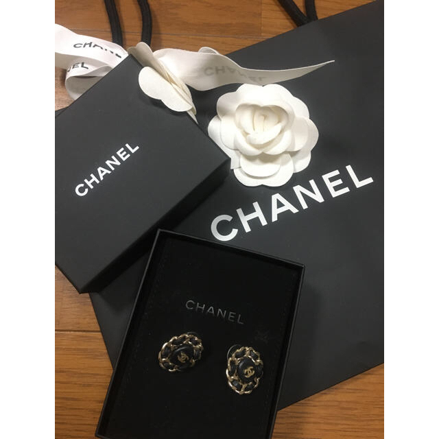 アクセサリーCHANEL ピアス 美品 正規店購入　アルコール消毒済