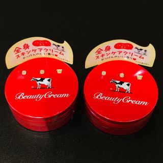 ギュウニュウセッケン(牛乳石鹸)の牛乳石鹸クリーム　2個セット　赤箱　COW(ボディソープ/石鹸)