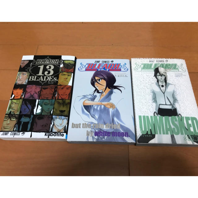 新品本物 Bleach 全巻 1 74巻 キャラクターブック2冊 全巻セット