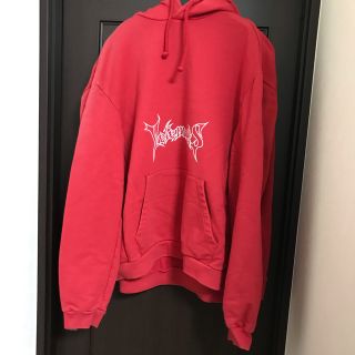 Balenciaga - vetements メタルロゴ 赤 レッドの通販 by 北 ...