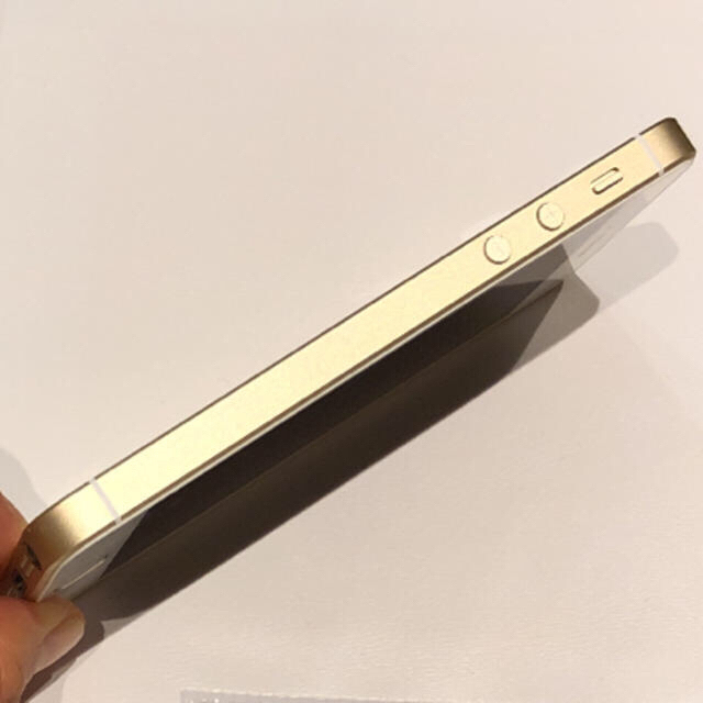 iPhone SE Gold 64GB SIMフリー 美品 iPhone SE Gold 64GB SIMフリー 美品