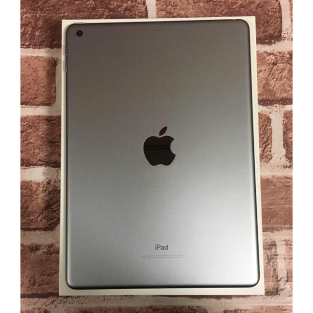 良品 2017年春モデル 第5世代 iPad 32GB 付属品完備