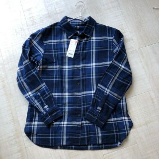 ユニクロ(UNIQLO)の新品未使用品ユニクロフランネルチェックシャツLブルー(シャツ/ブラウス(長袖/七分))