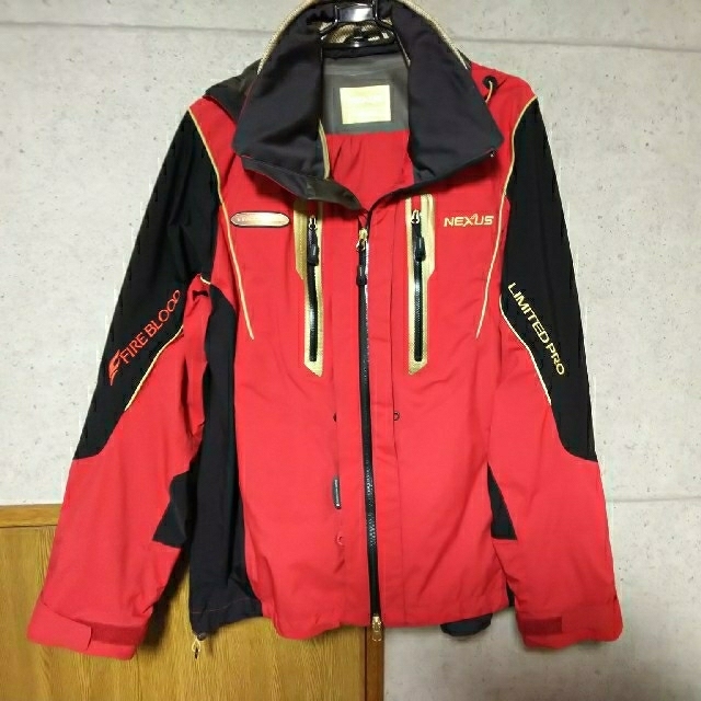 直販人気商品 シマノ リミテッドプロ ファイアブラッド レインスーツ